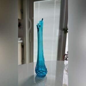 L.E. Smith Swung Glass Vase